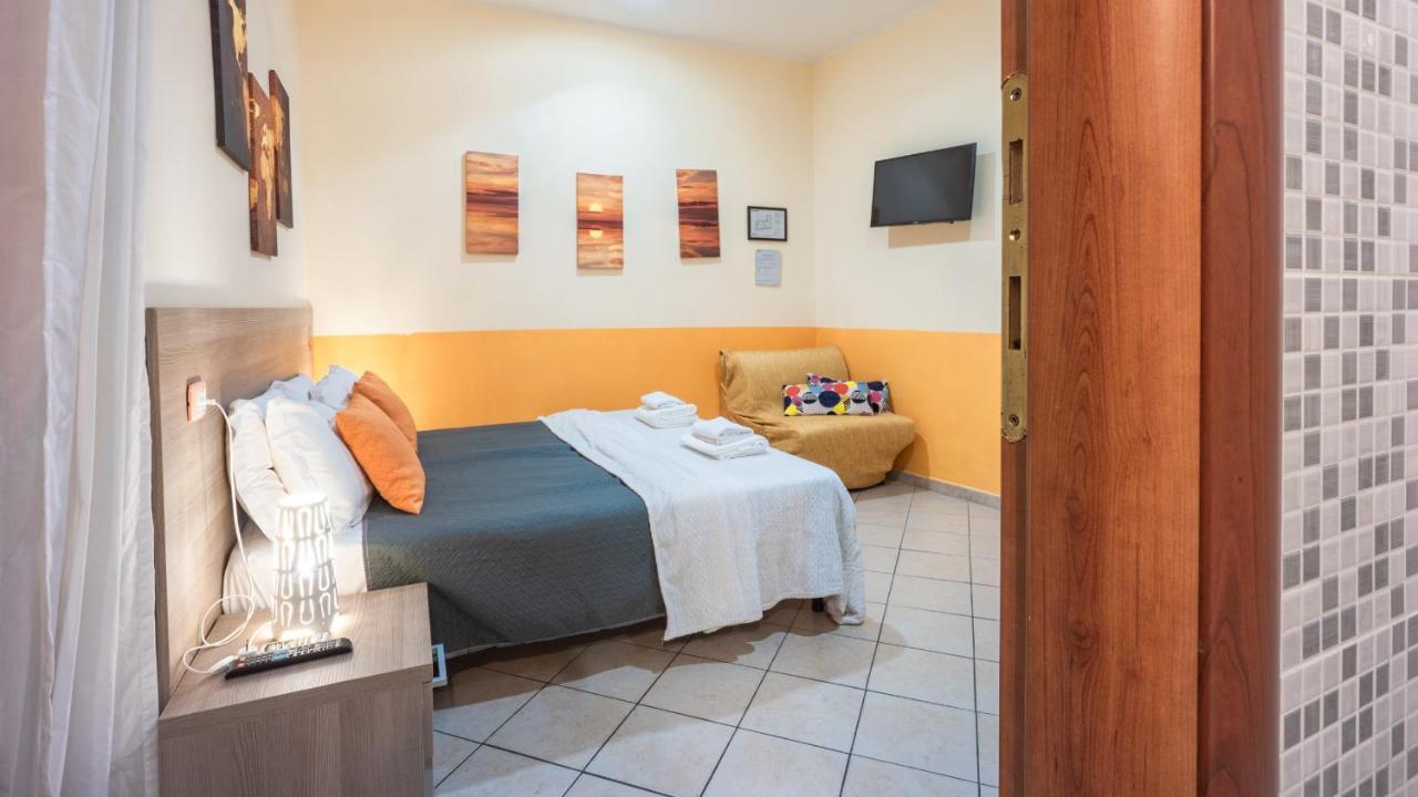 Domenichino Guesthouse Рим Экстерьер фото